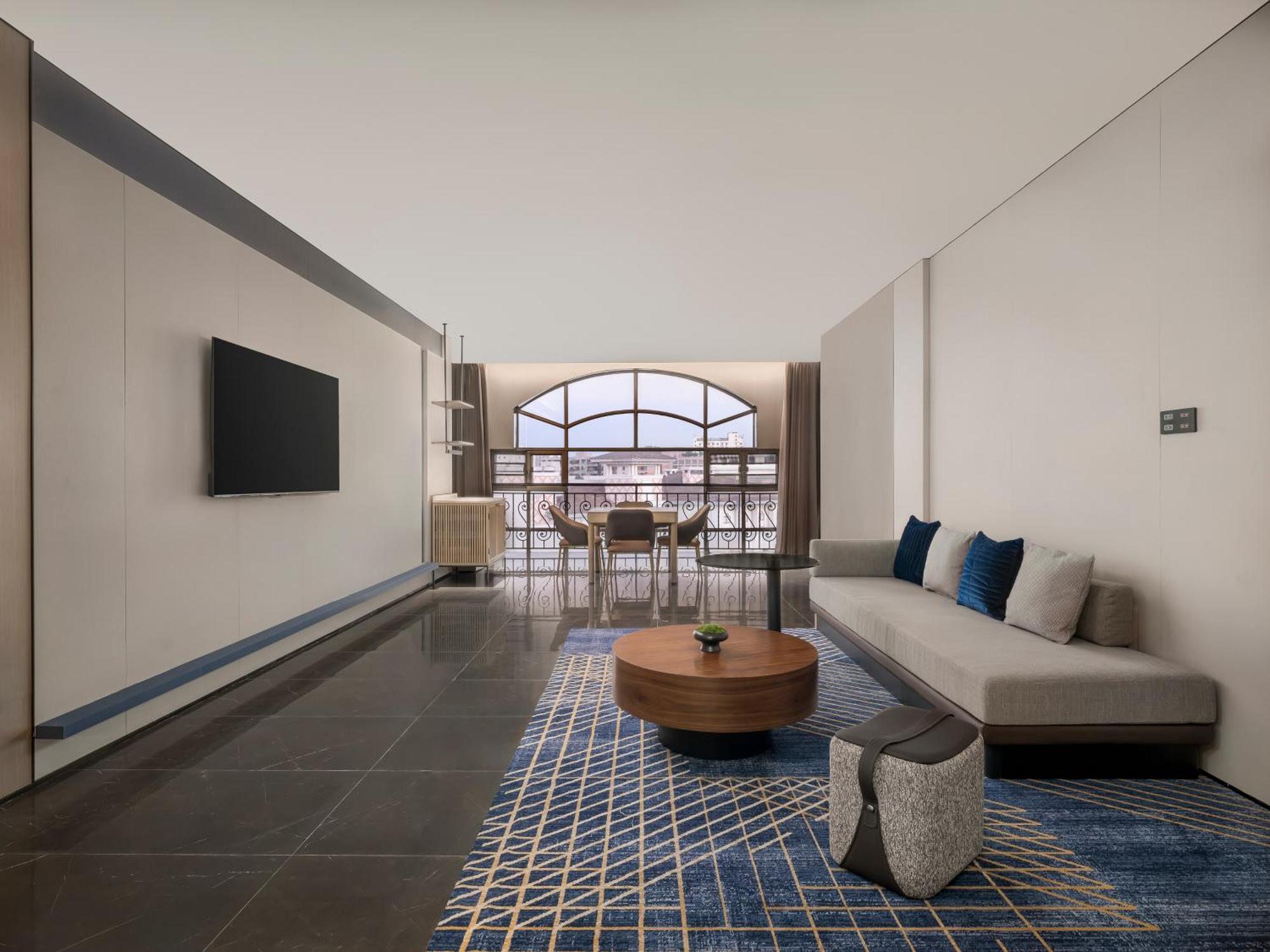 Four Points By Sheraton Yangjiang City Center ภายนอก รูปภาพ