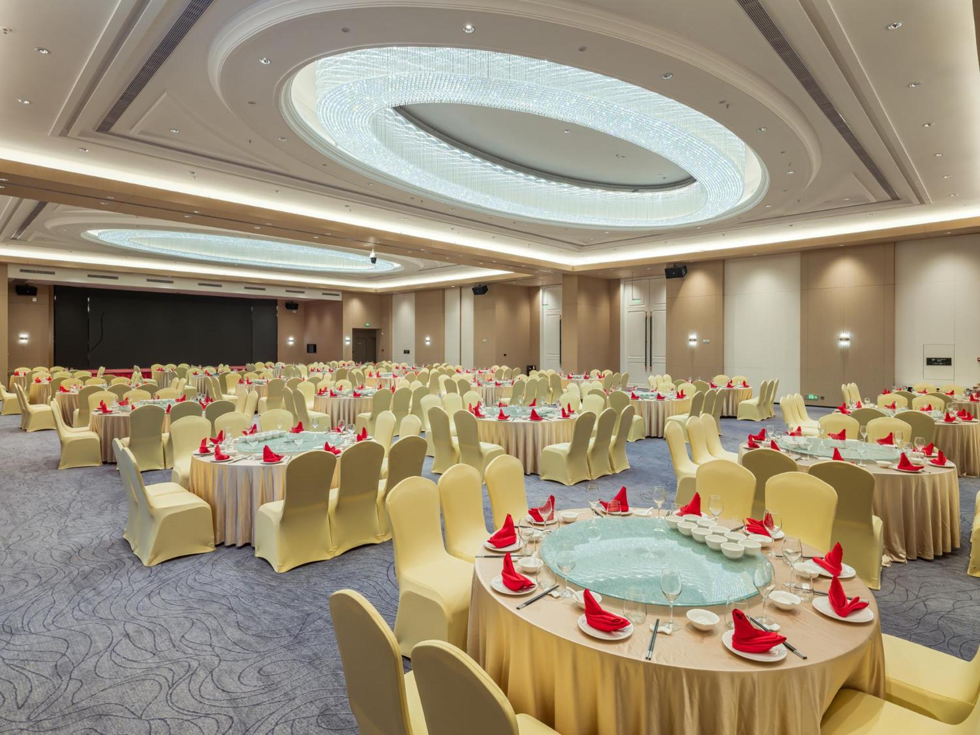 Four Points By Sheraton Yangjiang City Center ภายนอก รูปภาพ