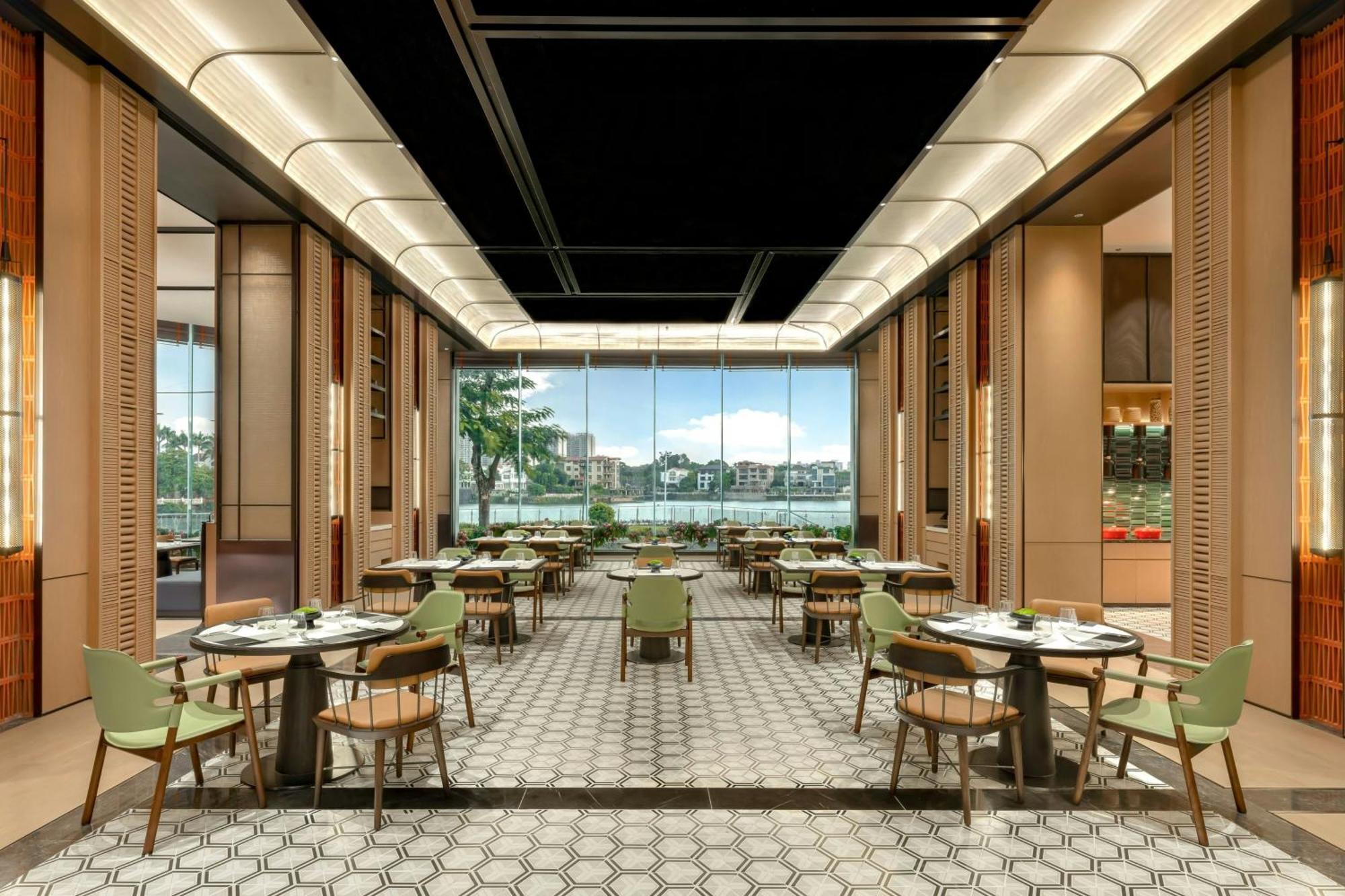 Four Points By Sheraton Yangjiang City Center ภายนอก รูปภาพ